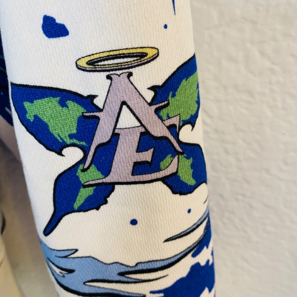 Angelic Earthling Hoodie Sweatshirt Size Large White Continental Camo Planet - Picture 14 of 16